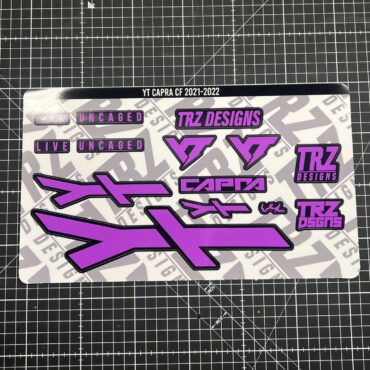 YT Capra CF 2021-2022 Lila