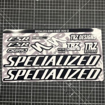 Specialized Demo 8 Race 2020 S3 Weiß, Logo Unterrohr nicht passend!